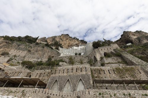 Vista panoramica dell'albergo dalla spiaggia
