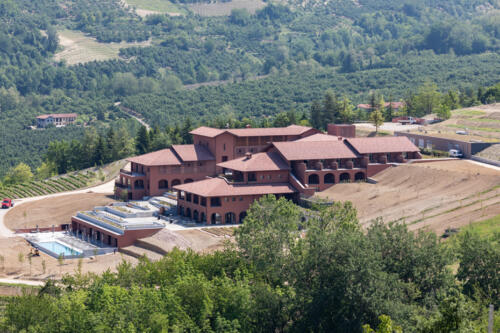 Casa-di-Langa-Piemonte-Cerretto-Langhe-1