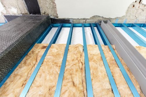 Durante i lavori, isolante terno-acustico