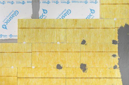 Durante i lavori, stratigrafia di una parete a secco 