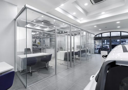 Uffici interni al concessionario - Roma
