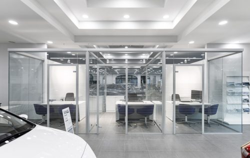 Parete vetrata degli uffici - Roma