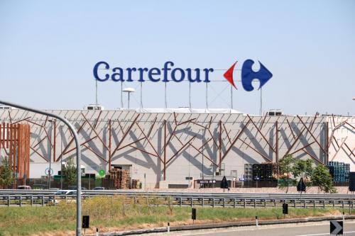 Ipermercato-Carrefour-1