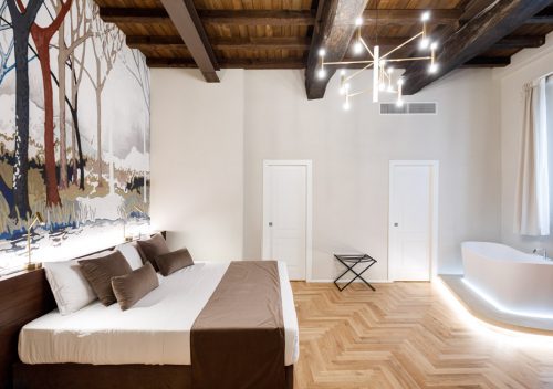 Vista laterale di una suite