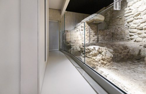 Interno di una sala espositiva