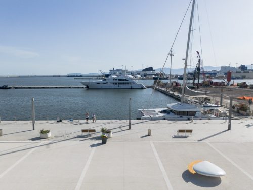 Vista panoramica del waterfront, verso il porto