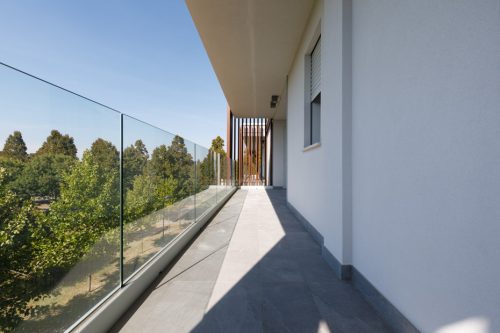 Vista frontale del balcone dell’unità immobiliare