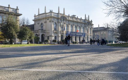 Piazza-Leonardo Da Vinci-Milano-01