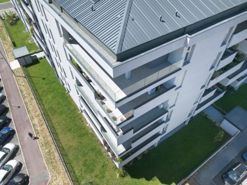 Particolare aereo angolare della residenza