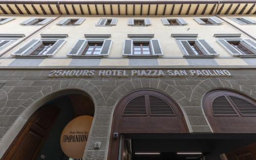 SA-25hours-Hotel-Piazza-San-Paolino-Firenze-1