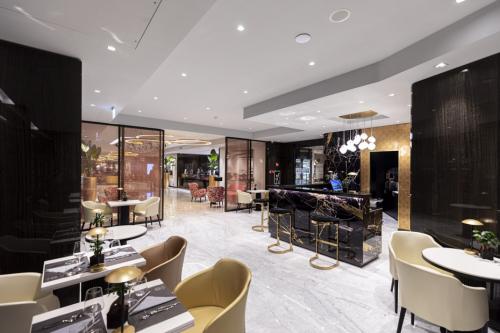 SA-Hotel-St-Martin-Roma-5