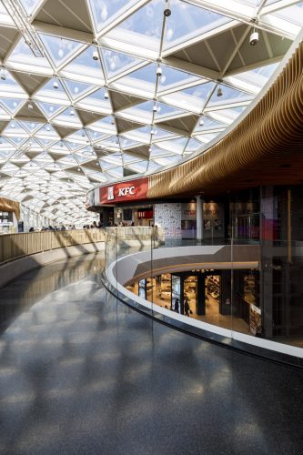 Food court al primo piano