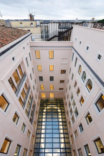 SU-Via-Veneto-89-Roma-RM-2