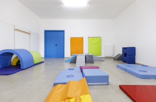 Vista interna di un'aula scolastica