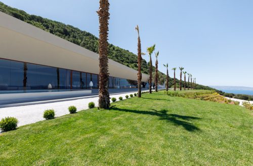 Vista esterna dal girdino