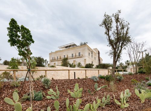 Vista esterna dell'albergo