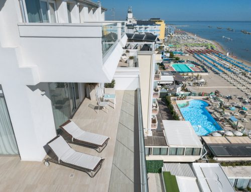 Vista aerea di una terrazza dell'hotel